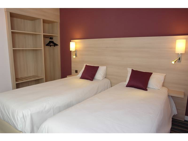 Brit Hotel Vendee Mer Les Achards  Ngoại thất bức ảnh