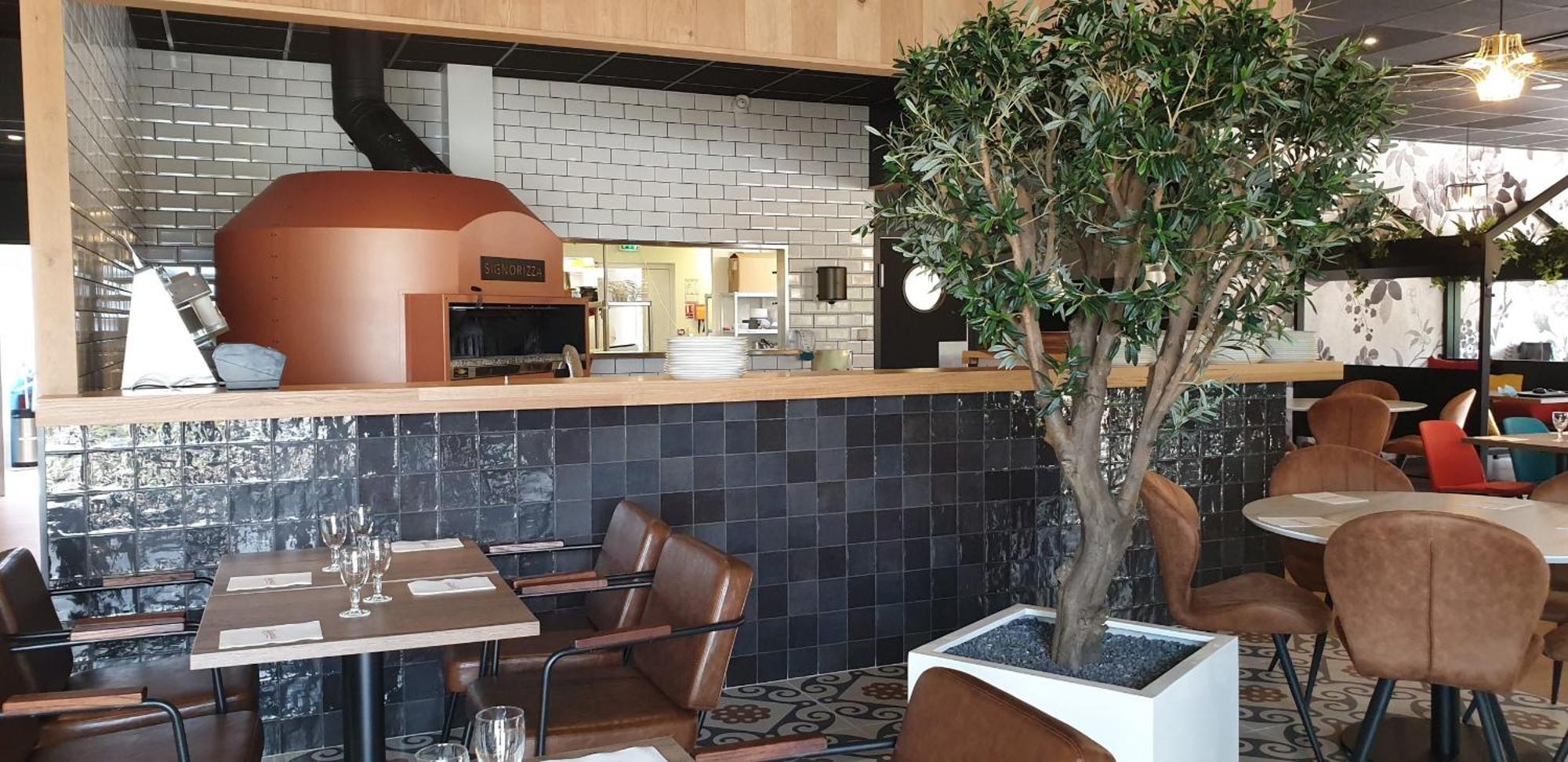 Brit Hotel Vendee Mer Les Achards  Ngoại thất bức ảnh